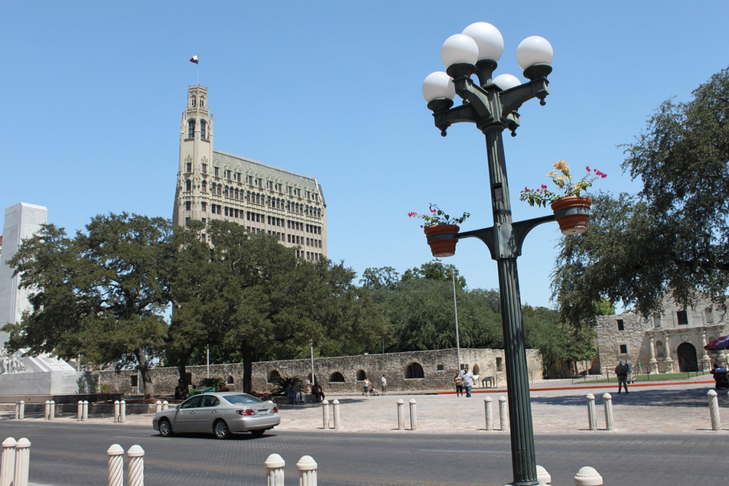 San Antonio downtown business district featuring Tower Life Building, representing local debt collection services